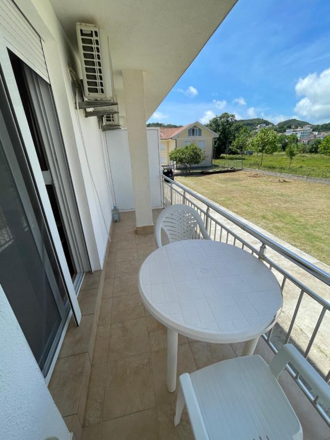 Summer Sky Hotel Ulcinj Buitenkant foto